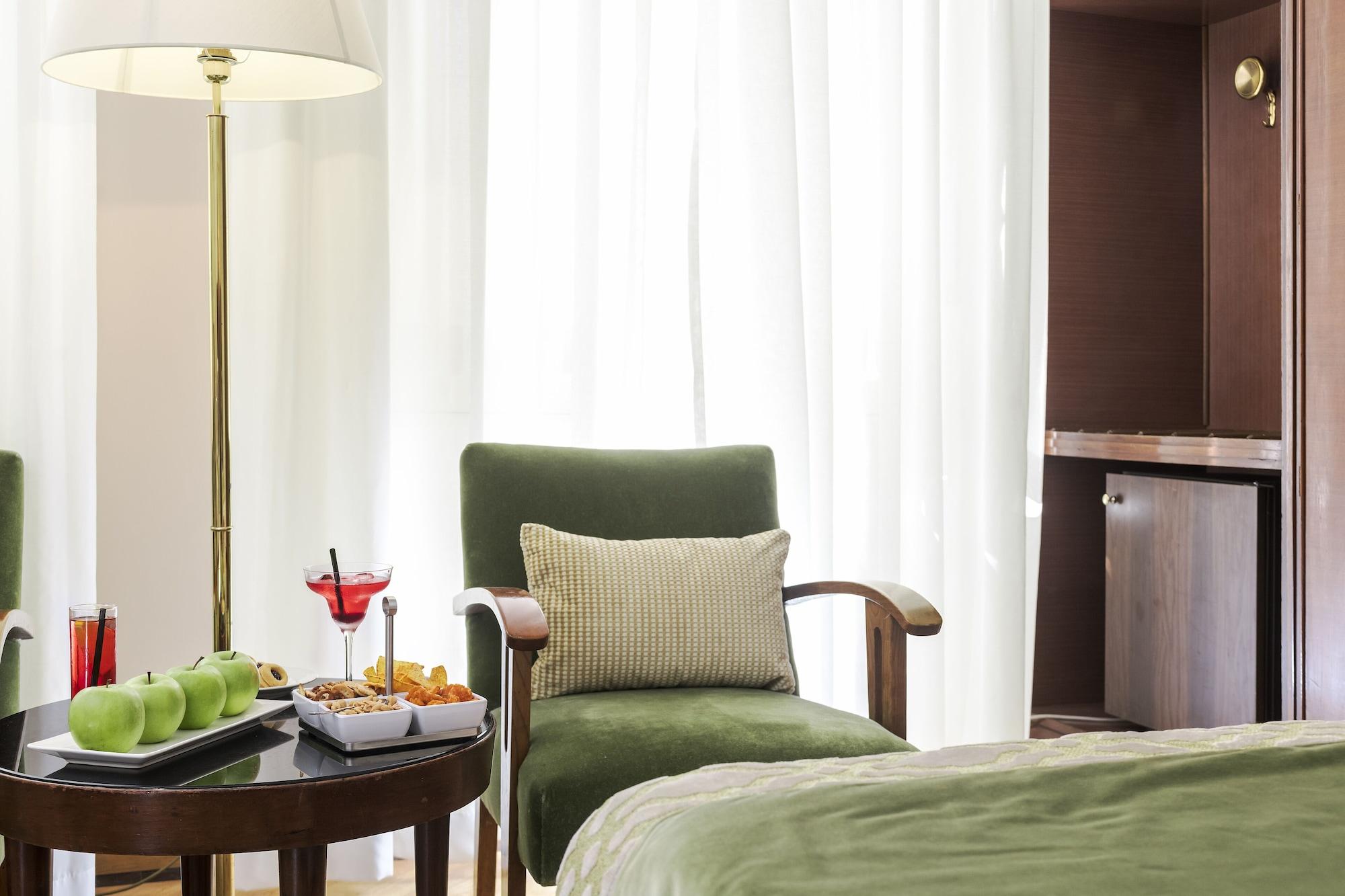 Bettoja Hotel Atlantico Rome Exterior photo